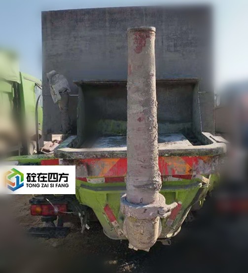 https://images.tongzsf.com/tong/truck_machine/20210128/160122d1dc3b45.jpg