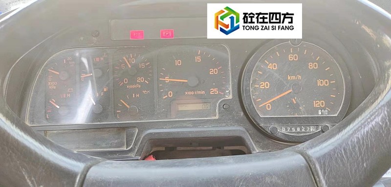 https://images.tongzsf.com/tong/truck_machine/20210128/160122d2492294.jpg
