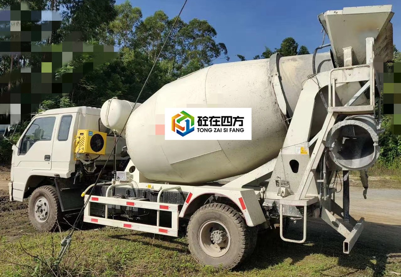 https://images.tongzsf.com/tong/truck_machine/20210128/160122e4b5d92a.jpg