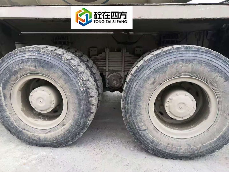 https://images.tongzsf.com/tong/truck_machine/20210128/160122e5396448.jpg