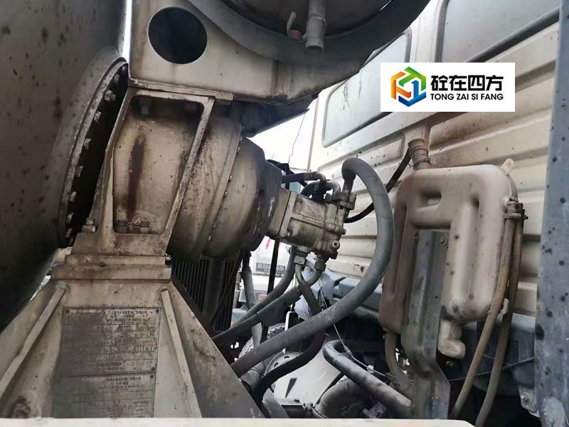 https://images.tongzsf.com/tong/truck_machine/20210128/160122e53d9ac5.jpg