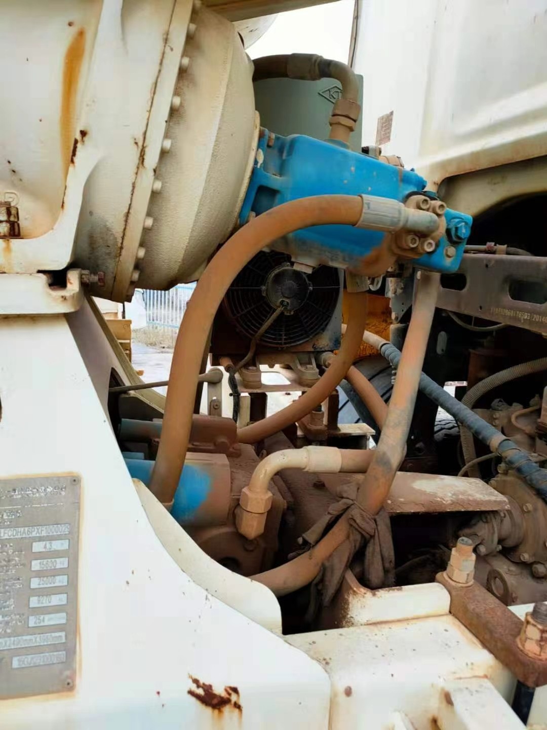 https://images.tongzsf.com/tong/truck_machine/20210128/160122f6f187d0.jpg