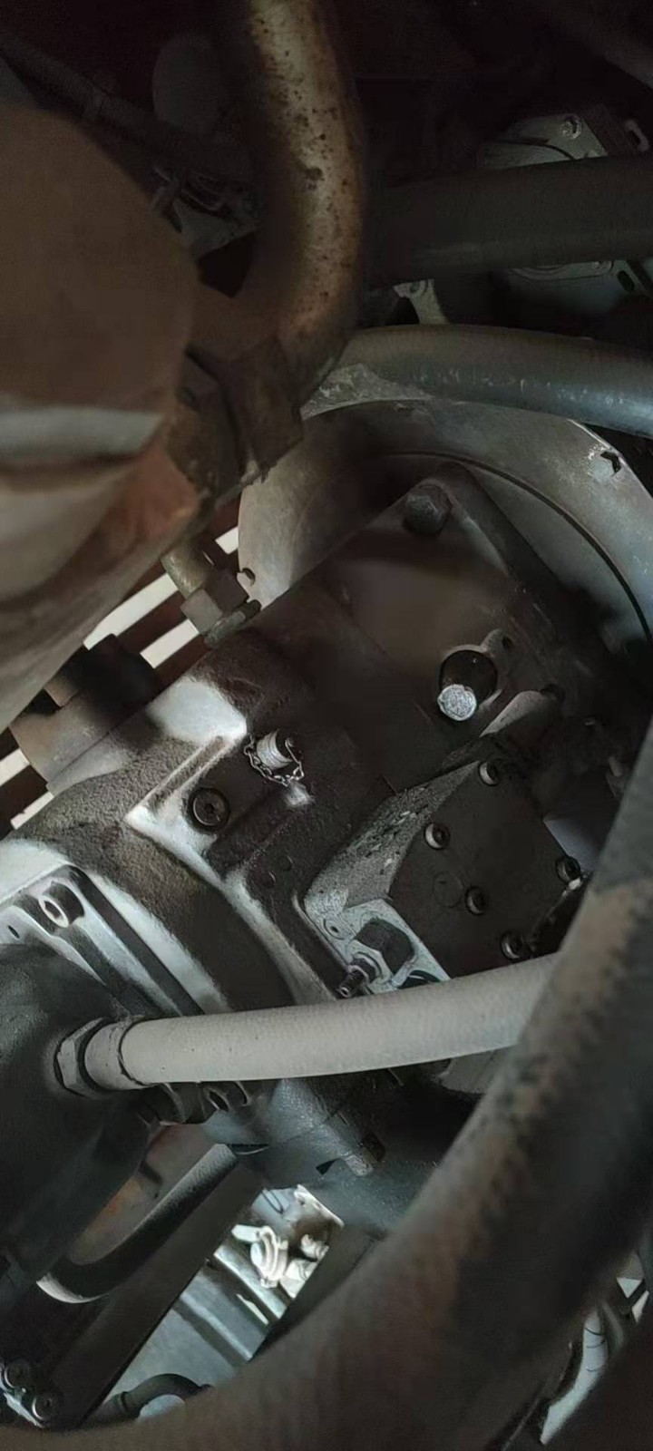 https://images.tongzsf.com/tong/truck_machine/20210128/160122f706870a.jpg