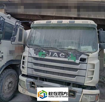 https://images.tongzsf.com/tong/truck_machine/20210128/160122f7a87fa6.jpg