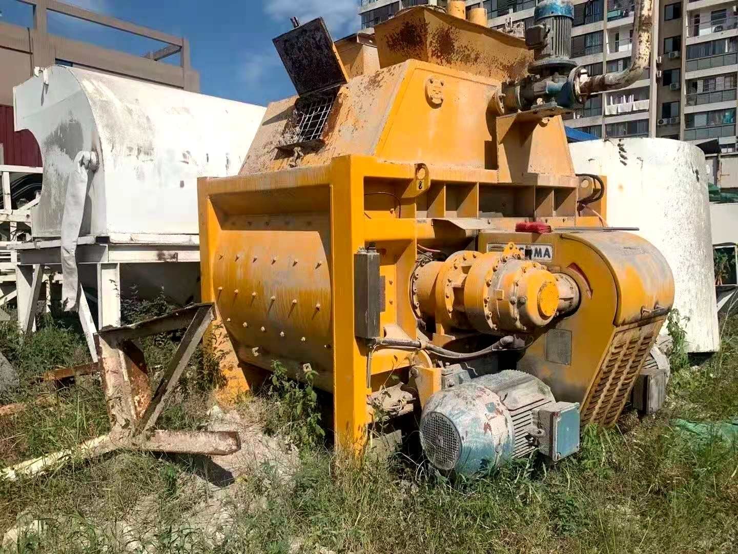 https://images.tongzsf.com/tong/truck_machine/20210128/160122f7c1df9a.jpg