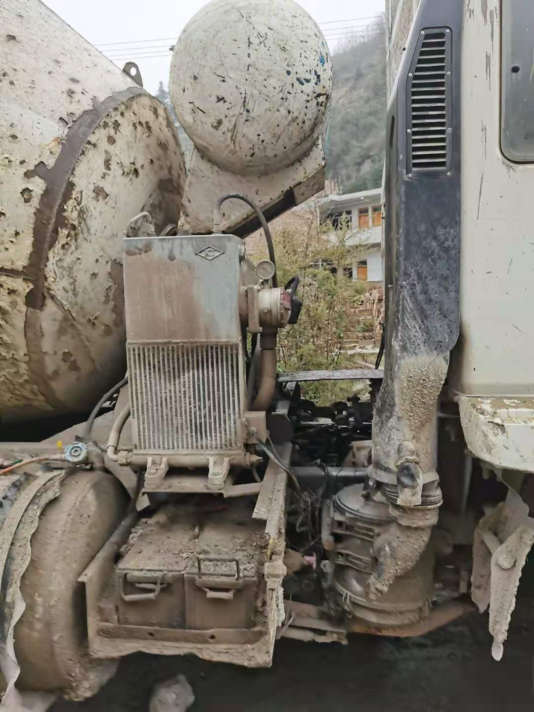https://images.tongzsf.com/tong/truck_machine/20210128/1601230a0a1364.jpg