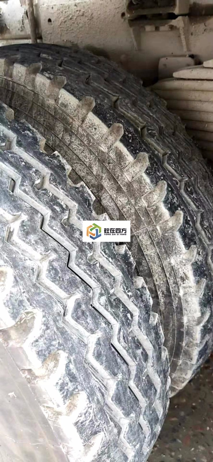 https://images.tongzsf.com/tong/truck_machine/20210128/1601230a213a8a.jpg