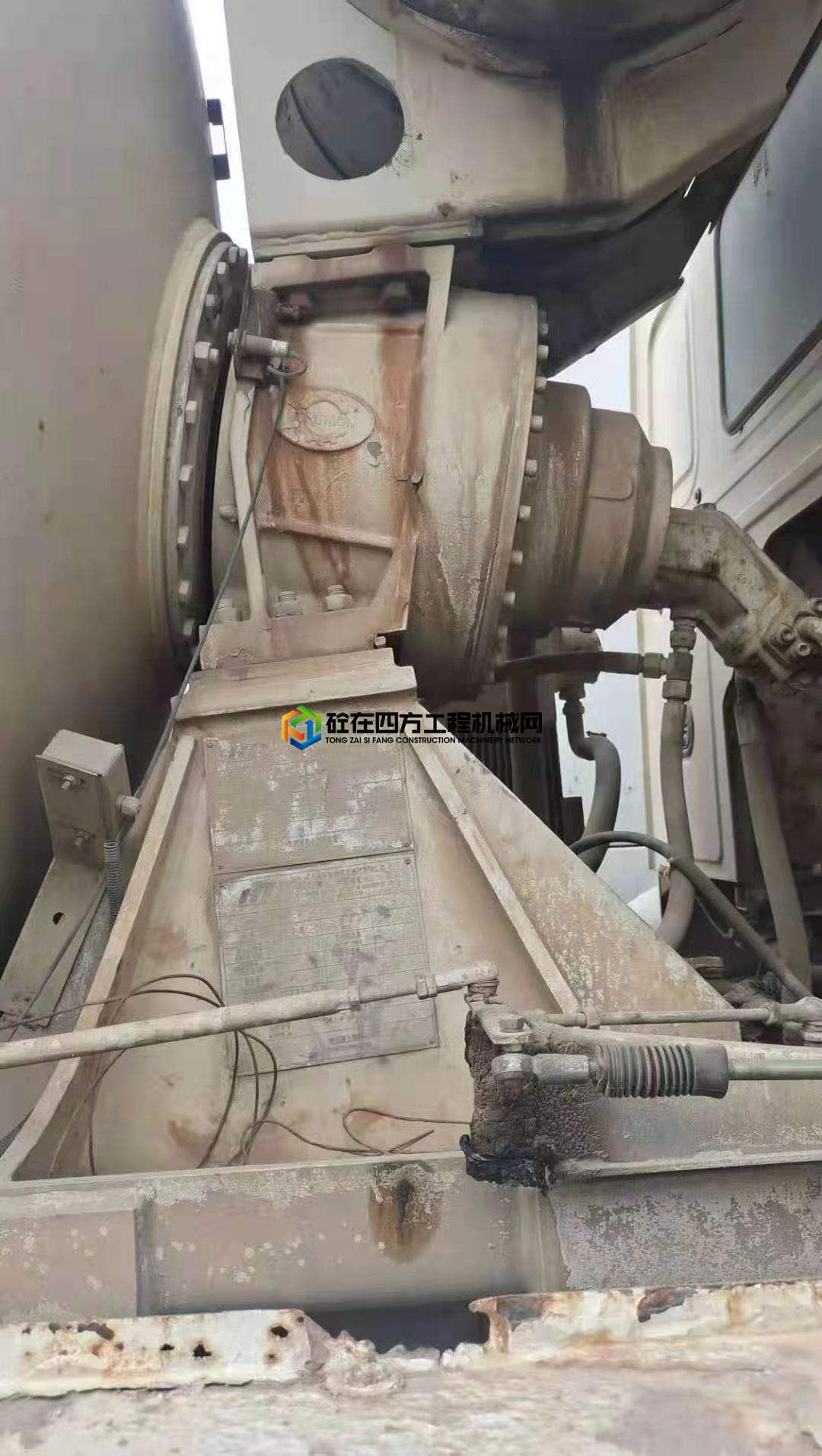 https://images.tongzsf.com/tong/truck_machine/20210128/16012314937378.jpg