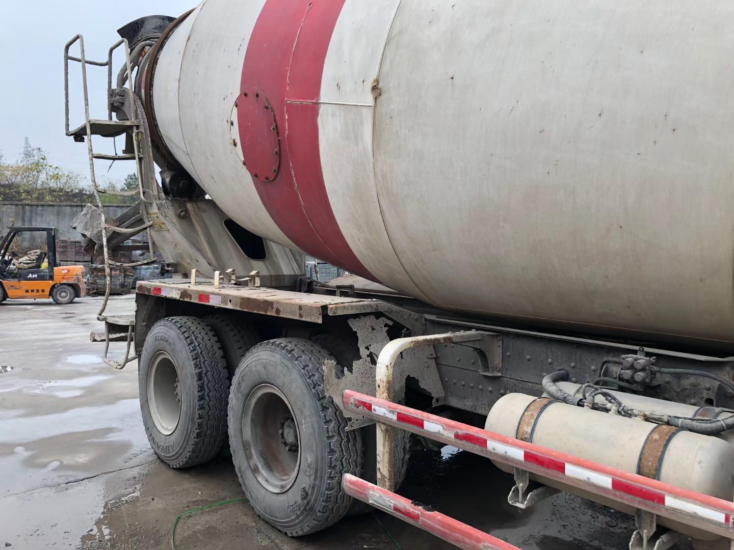 https://images.tongzsf.com/tong/truck_machine/20210128/1601231c5eaf45.jpg