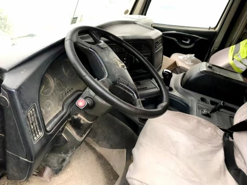 https://images.tongzsf.com/tong/truck_machine/20210128/1601231c682199.jpg