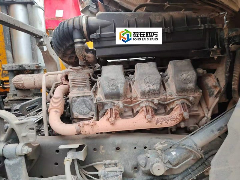 https://images.tongzsf.com/tong/truck_machine/20210128/1601231d1cc4e3.jpg