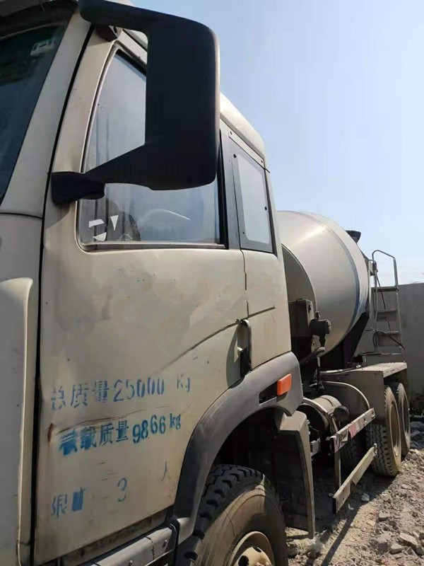 https://images.tongzsf.com/tong/truck_machine/20210128/1601231dfac257.jpg