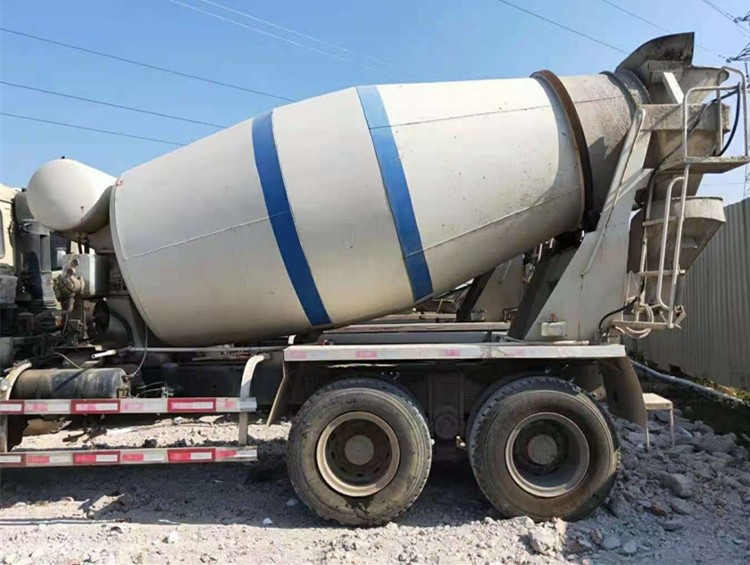 https://images.tongzsf.com/tong/truck_machine/20210128/1601231e032ddf.jpg