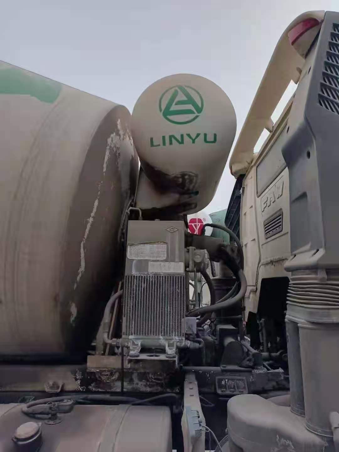 https://images.tongzsf.com/tong/truck_machine/20210128/1601232f71db04.jpg