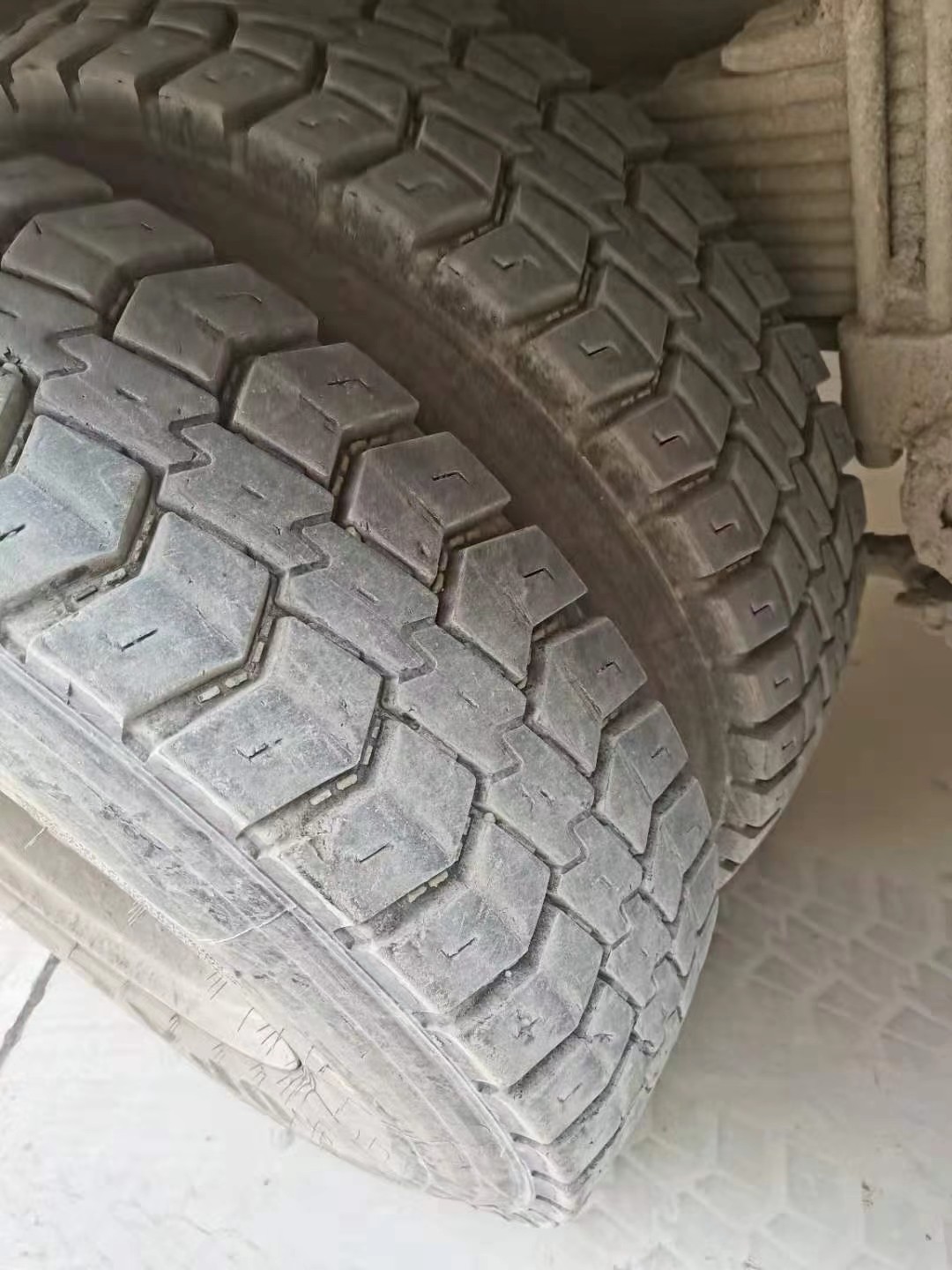 https://images.tongzsf.com/tong/truck_machine/20210128/1601233002b9cd.jpg