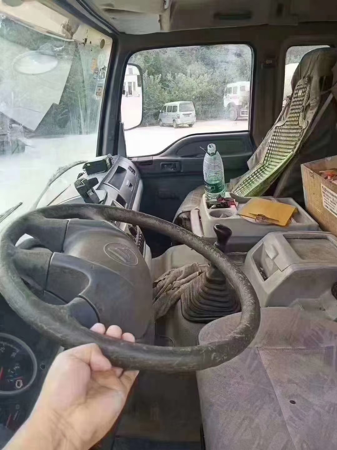 https://images.tongzsf.com/tong/truck_machine/20210128/16012341fa6688.jpg