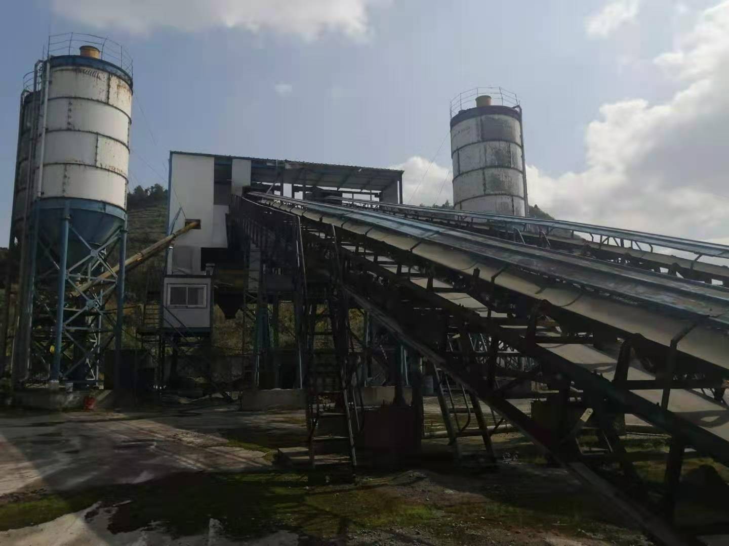 https://images.tongzsf.com/tong/truck_machine/20210128/160123425dc76b.jpg