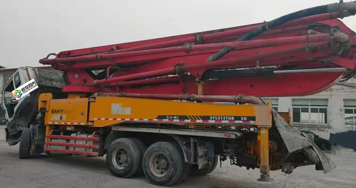 https://images.tongzsf.com/tong/truck_machine/20210128/16012355de8e90.jpg
