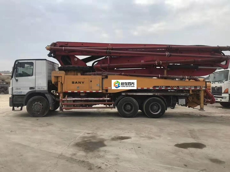 https://images.tongzsf.com/tong/truck_machine/20210128/16012355f9e2b4.jpg