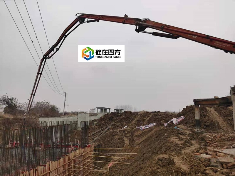 https://images.tongzsf.com/tong/truck_machine/20210128/160123563d4ae6.jpg