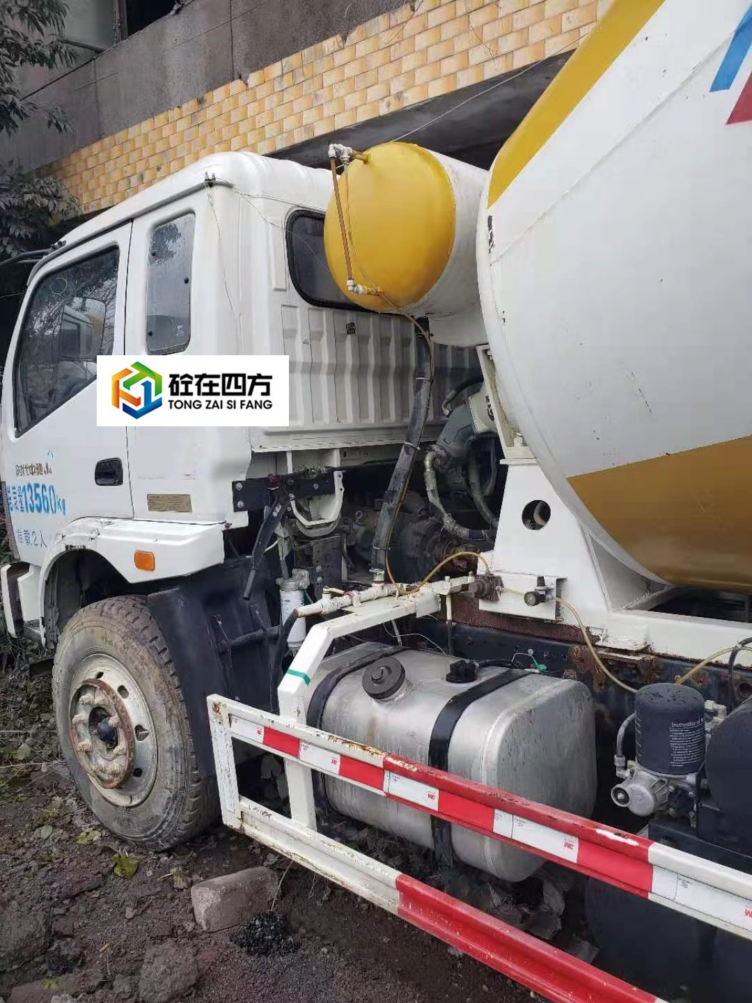 https://images.tongzsf.com/tong/truck_machine/20210128/16012368c9cc77.jpg