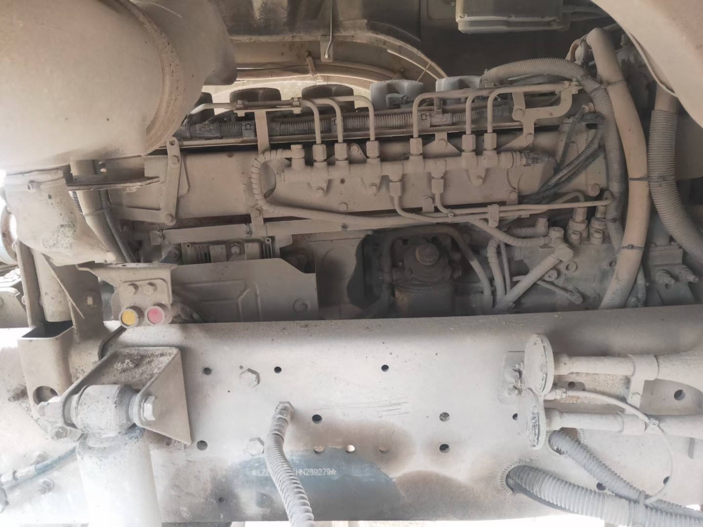 https://images.tongzsf.com/tong/truck_machine/20210128/16012368d78895.jpg