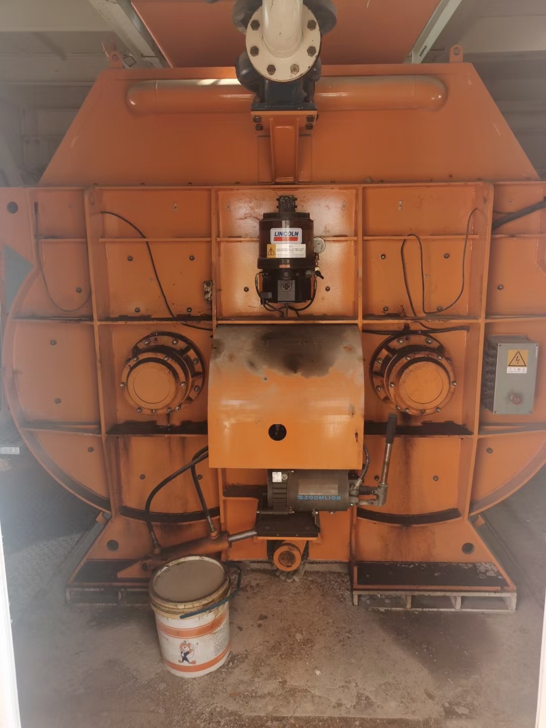 https://images.tongzsf.com/tong/truck_machine/20210128/1601237a99773d.jpg