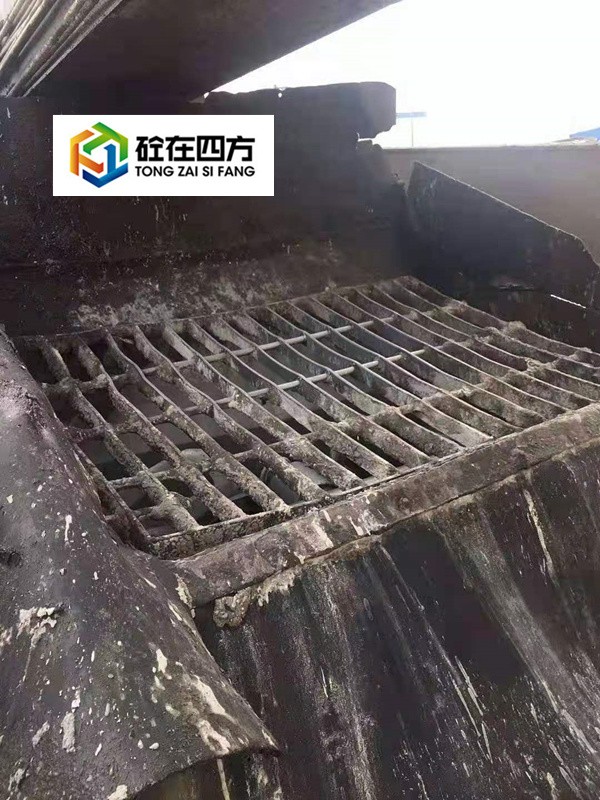 https://images.tongzsf.com/tong/truck_machine/20210128/1601238df6a99e.jpg