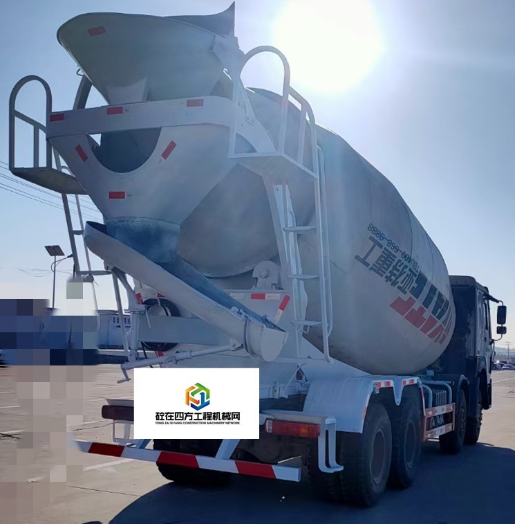 https://images.tongzsf.com/tong/truck_machine/20210128/1601238e2e7fc4.jpg