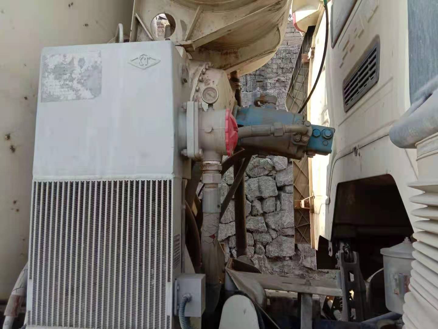https://images.tongzsf.com/tong/truck_machine/20210128/1601239fa3bac3.jpg