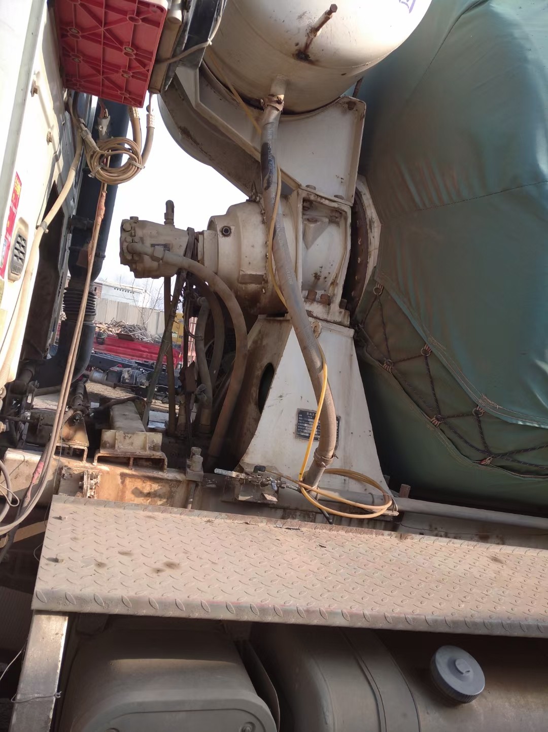https://images.tongzsf.com/tong/truck_machine/20210128/1601239ffea0dd.jpg