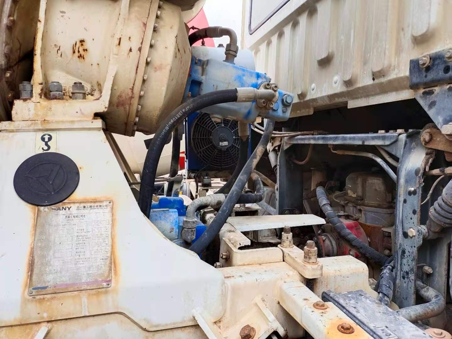 https://images.tongzsf.com/tong/truck_machine/20210128/160123a0d26f33.jpg