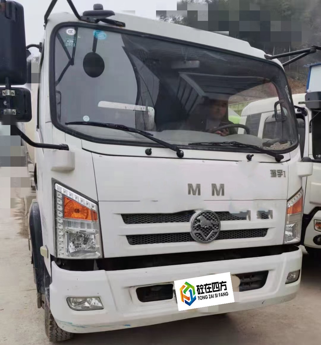 https://images.tongzsf.com/tong/truck_machine/20210128/160123b3cf3cb2.jpg