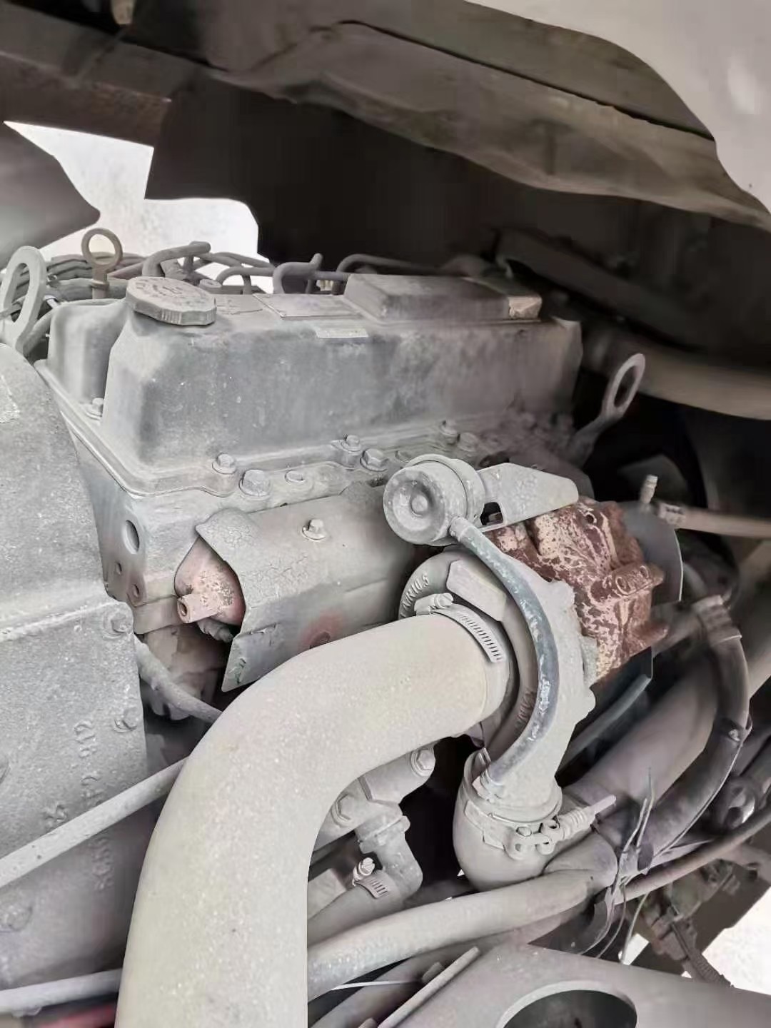 https://images.tongzsf.com/tong/truck_machine/20210128/160123b3d1dba7.jpg