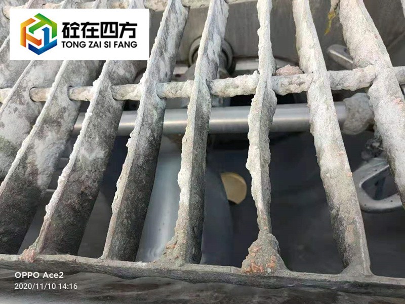 https://images.tongzsf.com/tong/truck_machine/20210128/160123b3fed2d1.jpg