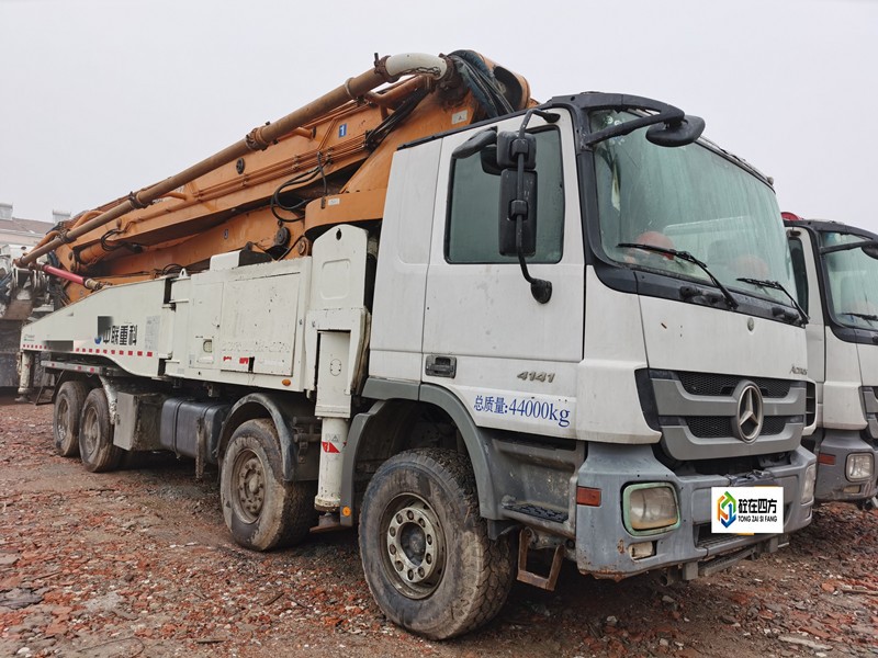 https://images.tongzsf.com/tong/truck_machine/20210128/160123c5e354f1.jpg