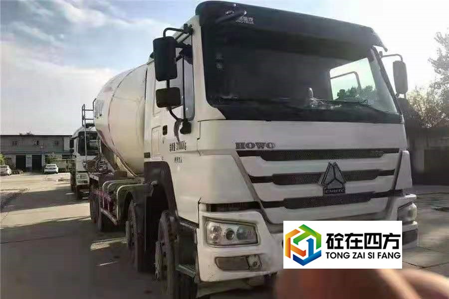 https://images.tongzsf.com/tong/truck_machine/20210128/160123d8dab7e4.jpg