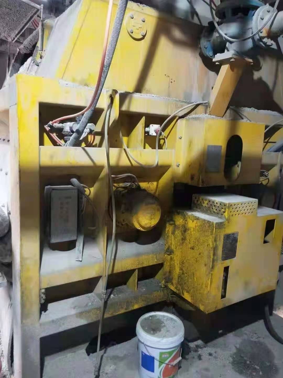 https://images.tongzsf.com/tong/truck_machine/20210128/160123d90bb82b.jpg