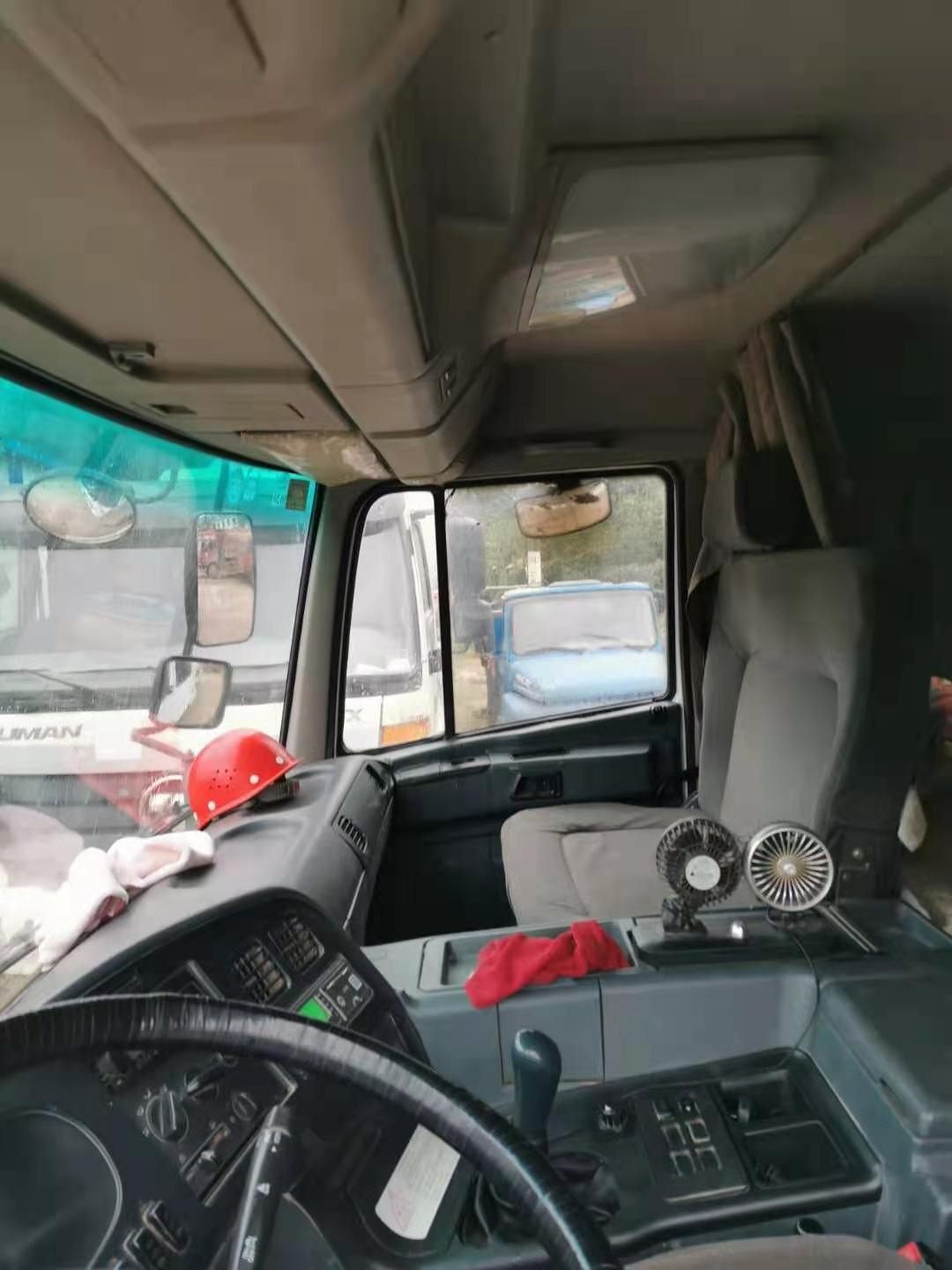 https://images.tongzsf.com/tong/truck_machine/20210128/160123d91963f1.jpg