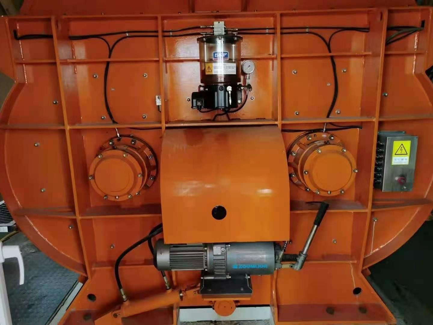 https://images.tongzsf.com/tong/truck_machine/20210128/160123fe0394b0.jpg