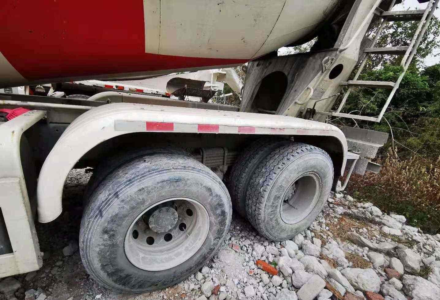 https://images.tongzsf.com/tong/truck_machine/20210128/160123fe53039c.jpg