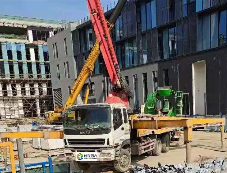 https://images.tongzsf.com/tong/truck_machine/20210128/160124103b1e59.jpg