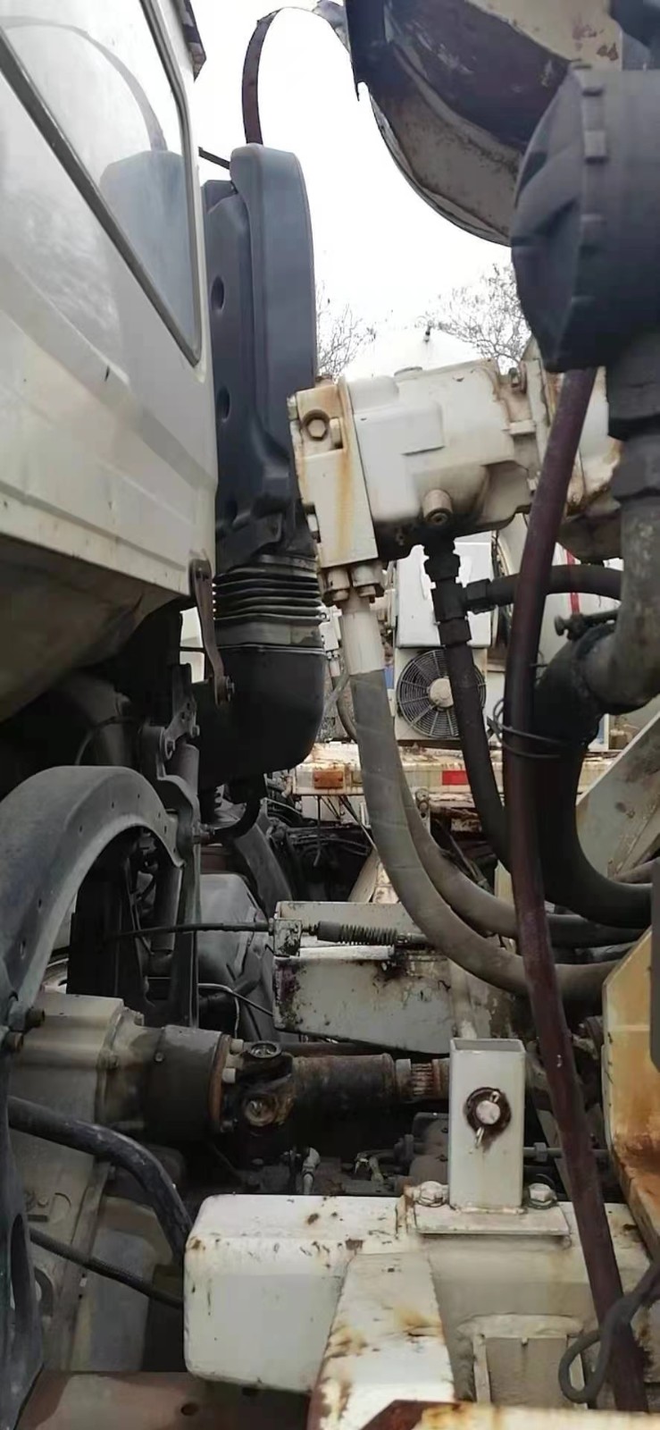 https://images.tongzsf.com/tong/truck_machine/20210128/1601241071038f.jpg