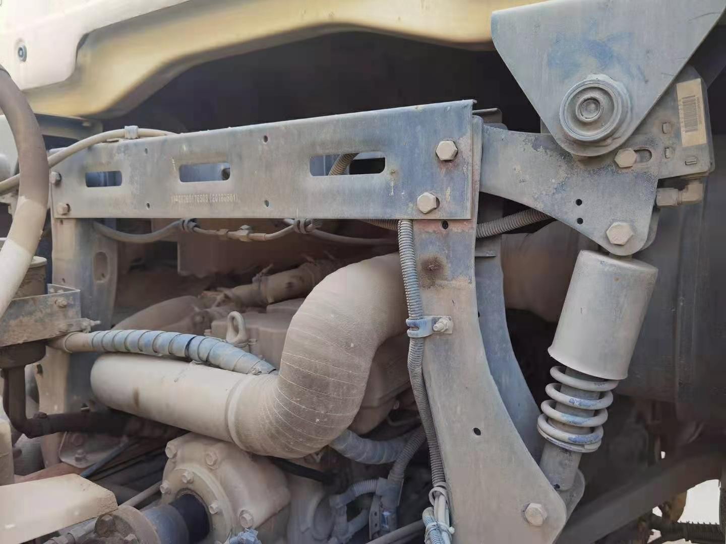 https://images.tongzsf.com/tong/truck_machine/20210128/16012422fb081b.jpg