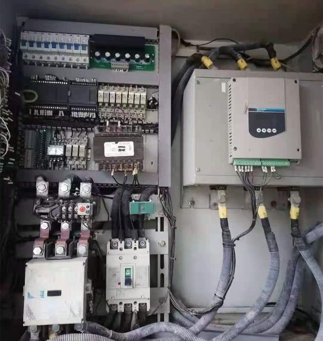 https://images.tongzsf.com/tong/truck_machine/20210128/160124235a9ccd.jpg