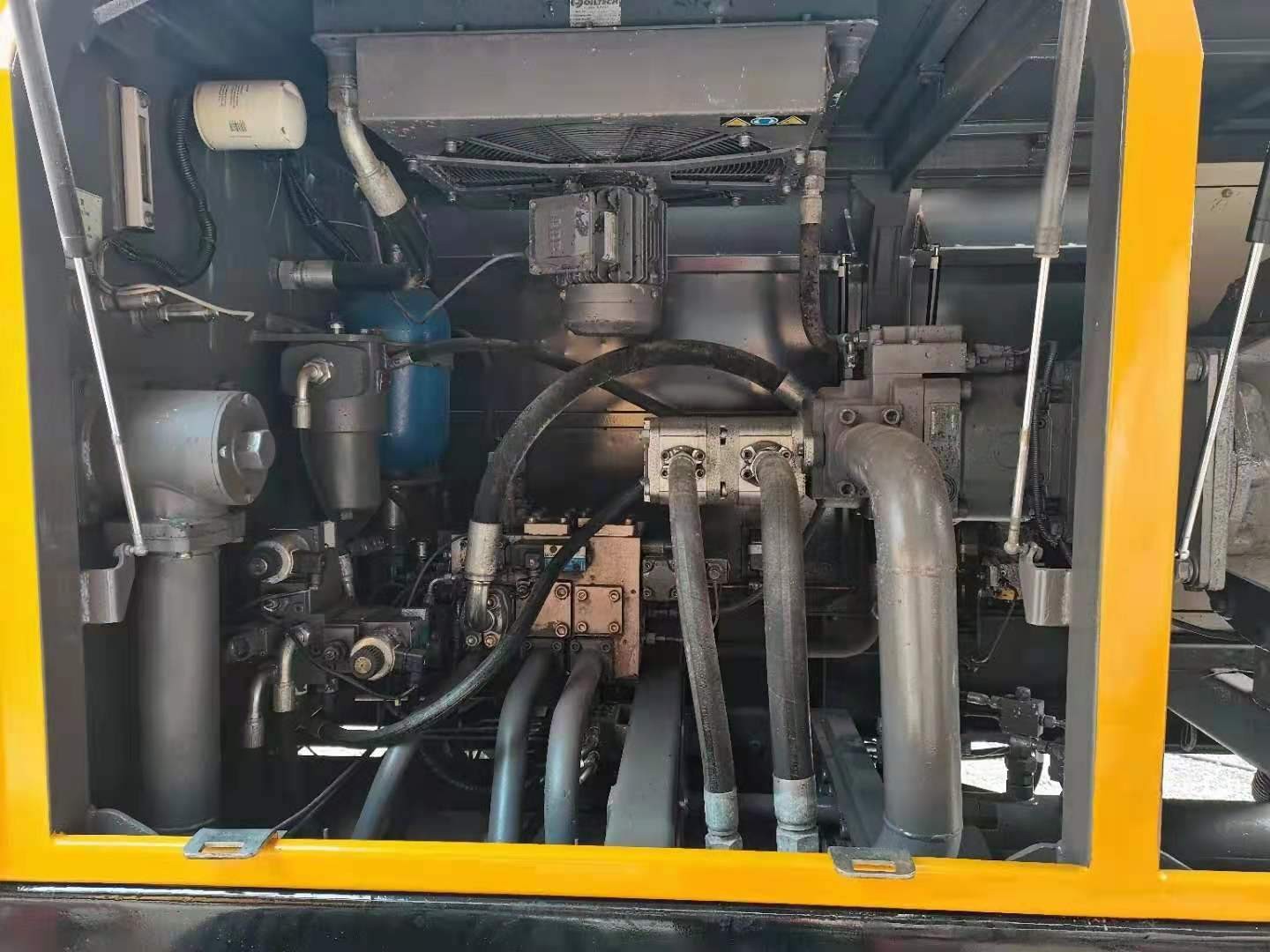https://images.tongzsf.com/tong/truck_machine/20210128/160124236a463b.jpg