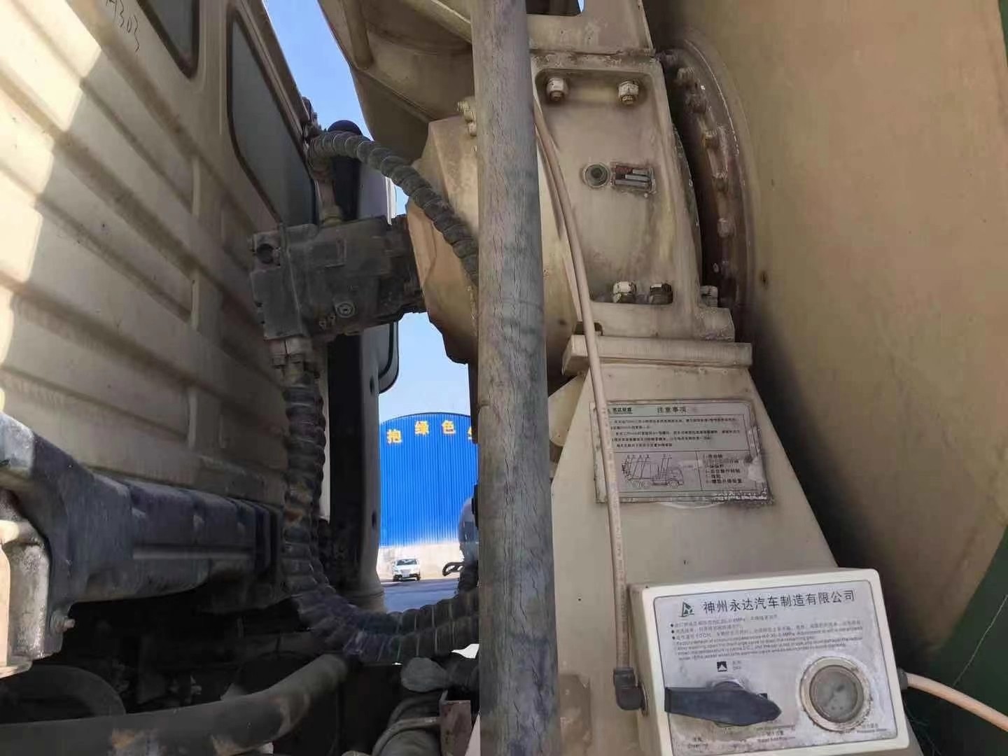 https://images.tongzsf.com/tong/truck_machine/20210128/1601242490deb0.jpg