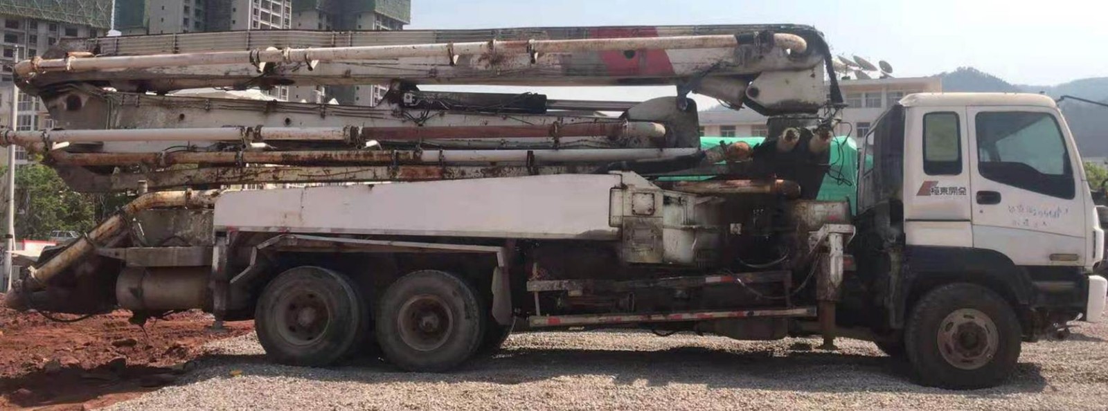 https://images.tongzsf.com/tong/truck_machine/20210128/160124362e1519.jpg