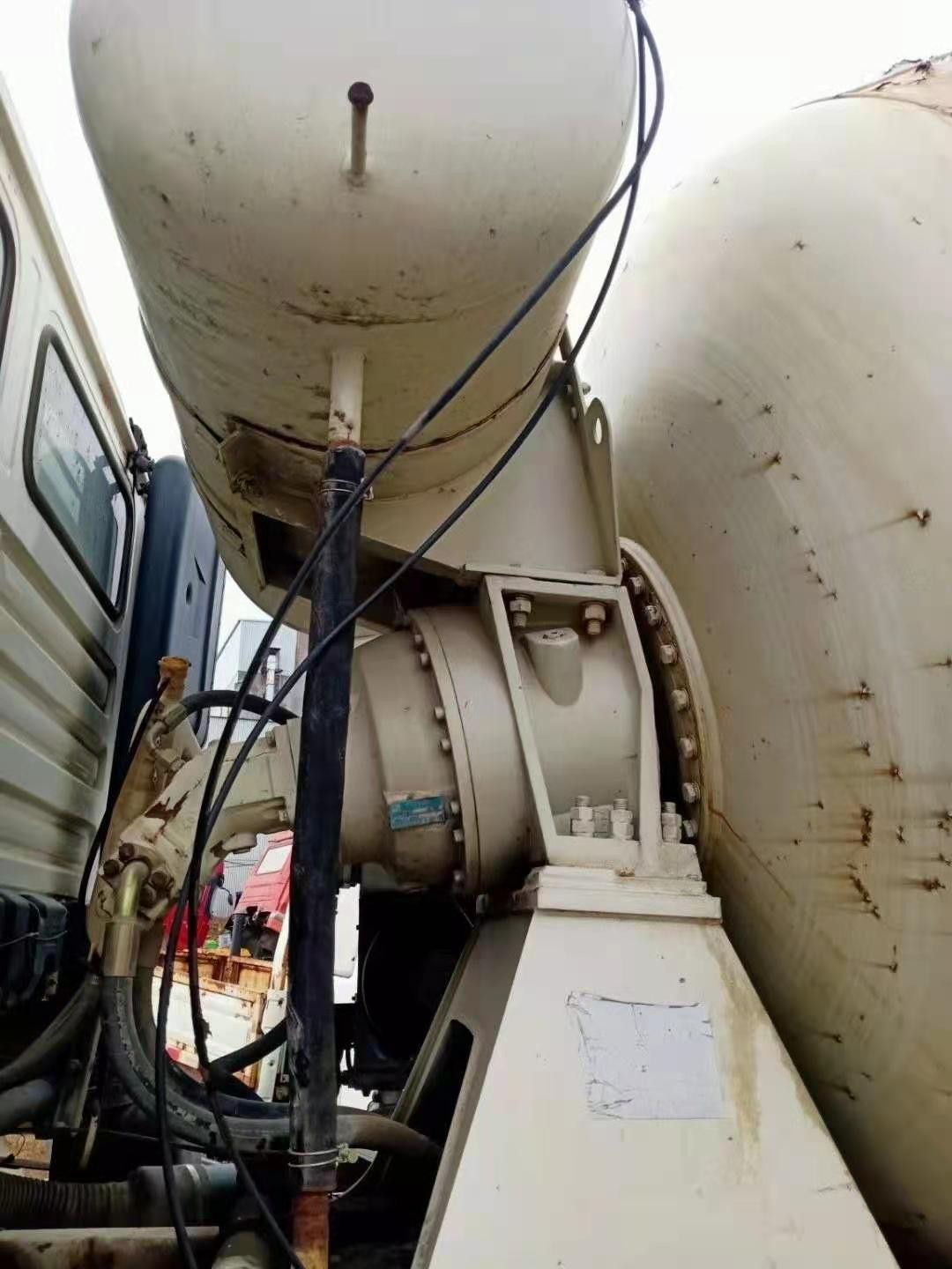 https://images.tongzsf.com/tong/truck_machine/20210128/16012449a4c7c9.jpg
