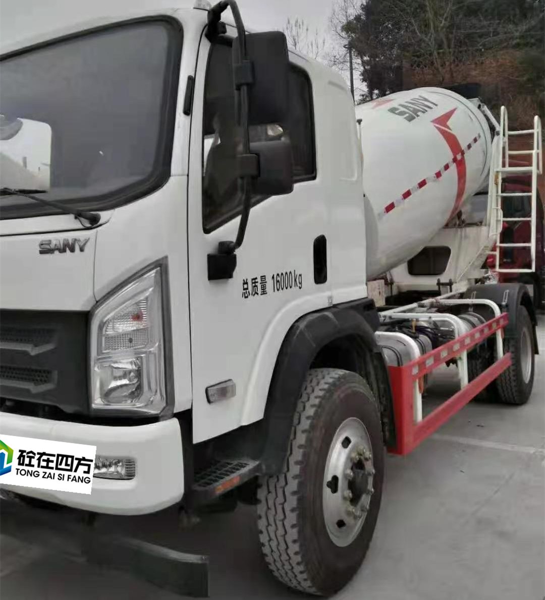 https://images.tongzsf.com/tong/truck_machine/20210128/1601245b5c3ebe.jpg